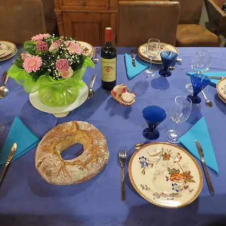 Chambres D'hotes La Buissiere ベッド・アンド・ブレックファスト *