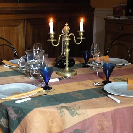 ベッド・アンド・ブレックファスト Chambres D'hotes La Buissiere *