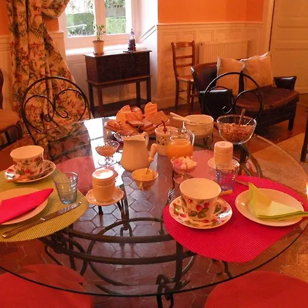 Couette-café Chambres D'hotes La Buissiere