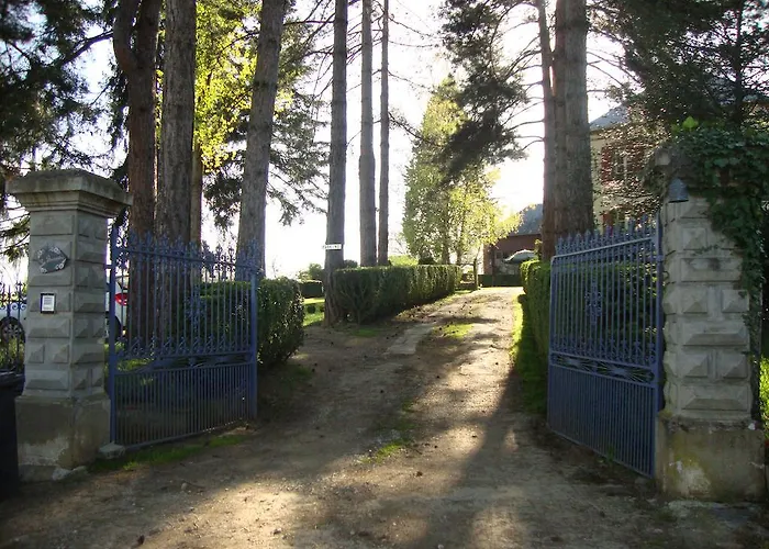 Frühstückspension Chambres D'hotes La Buissiere Campan